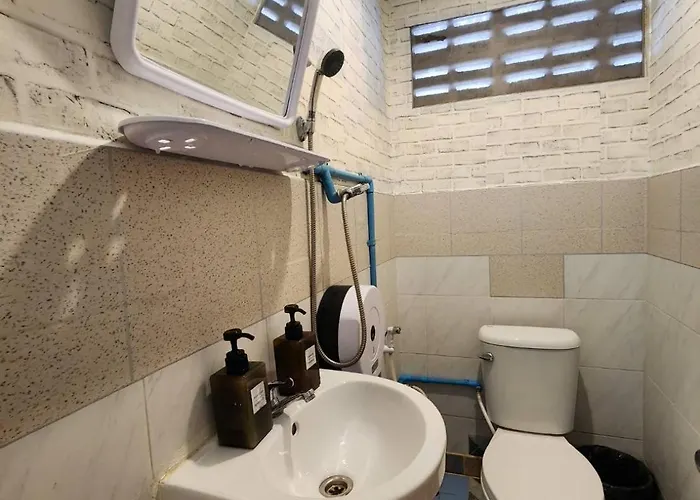 公寓 207-olan Place Homely Free Wi-fi And Near Bts Line *